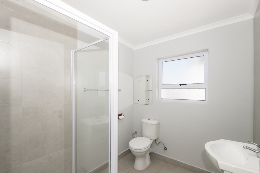2 Bedroom Property for Sale in Laguna Hills Western Cape